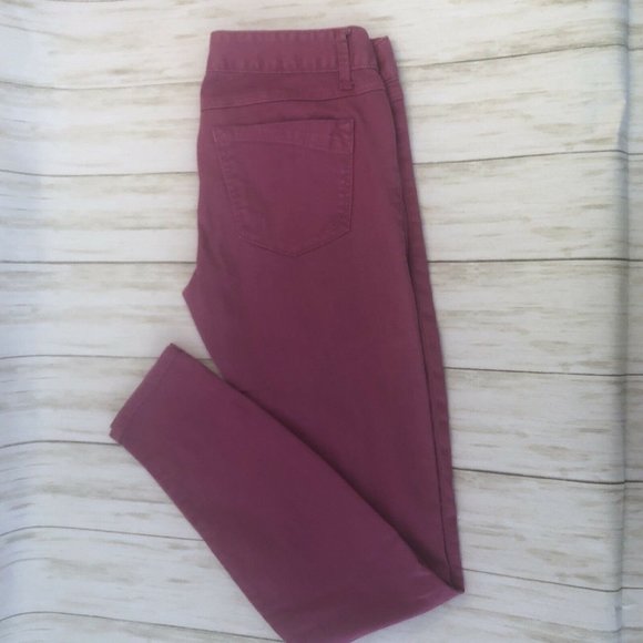 Junior Women’s Express Zelda Slim Fit Pink Jeans - Picture 1 of 6